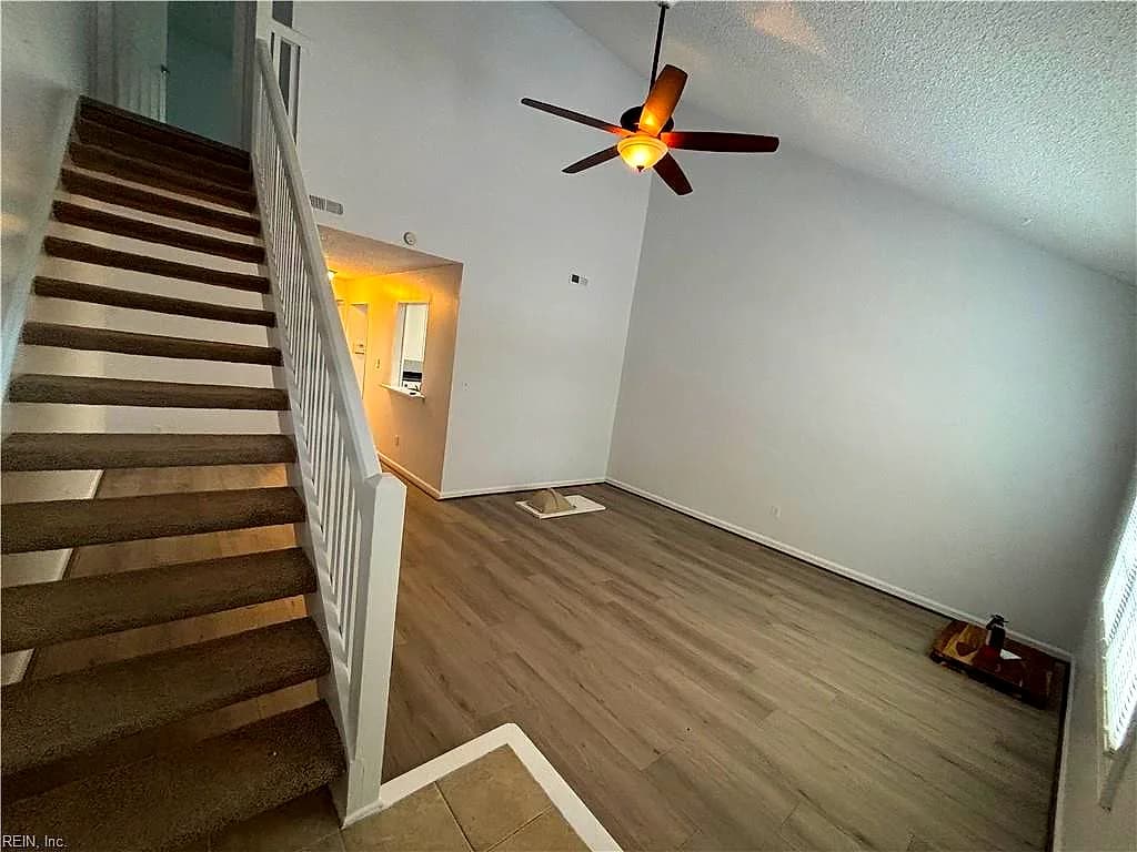1105 Vermilya CT, VIRGINIA BEACH VA 23454 - Photo 4