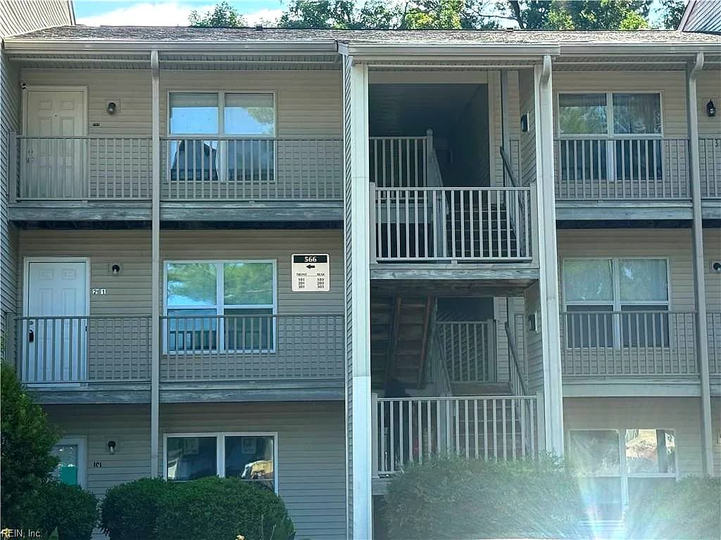 566 Candle LN #301, NEWPORT NEWS VA 23608 - Photo 3