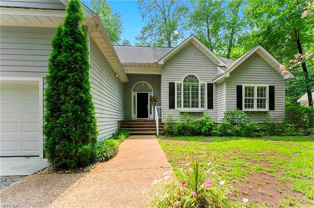 974 Wilton Coves DR, HARTFIELD VA 23071 thumb 11