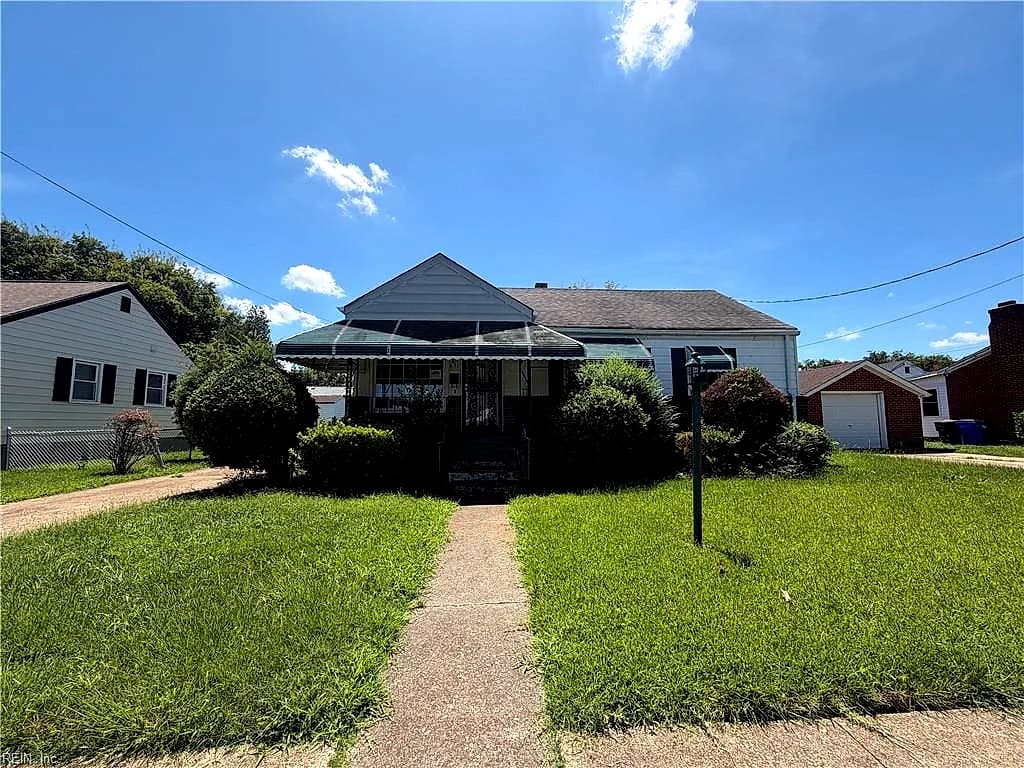 851 Widgeon RD, NORFOLK VA 23513 - Photo 2