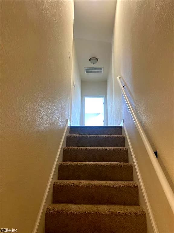 5500 Muth CT, VIRGINIA BEACH VA 23462 thumb 11