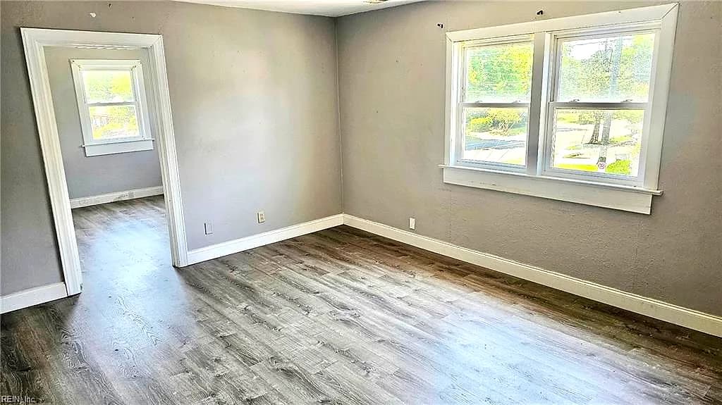 1874 Kingston AVE, NORFOLK VA 23503 - Photo 5
