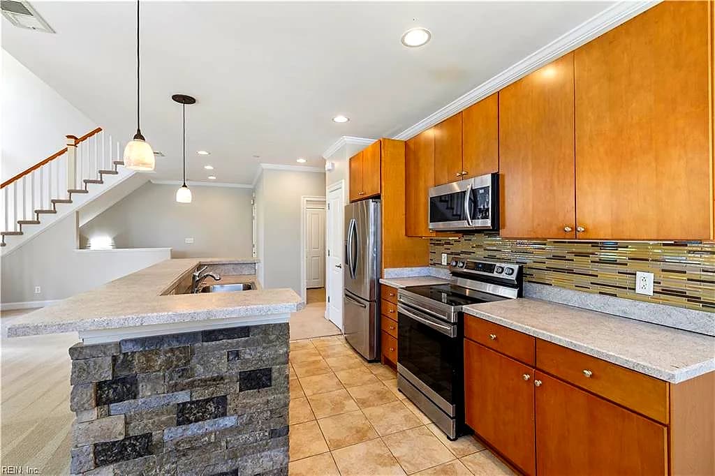 7231 Newport AVE #204, NORFOLK VA 23505 thumb 10