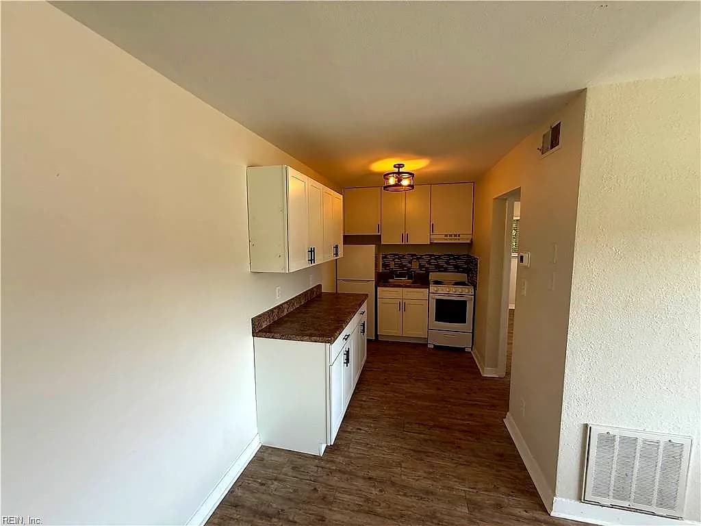 7919 Bison AVE #1, NORFOLK VA 23518 - Photo 4