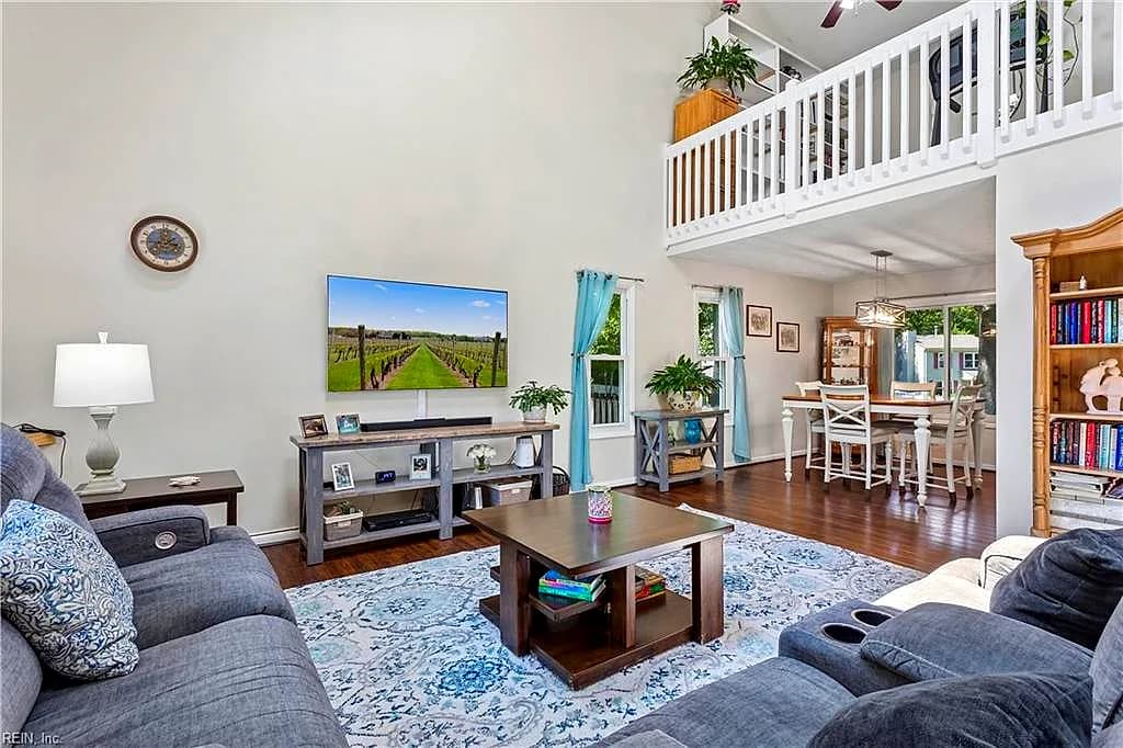 251 Gena CT, NEWPORT NEWS VA 23602 - Photo 5
