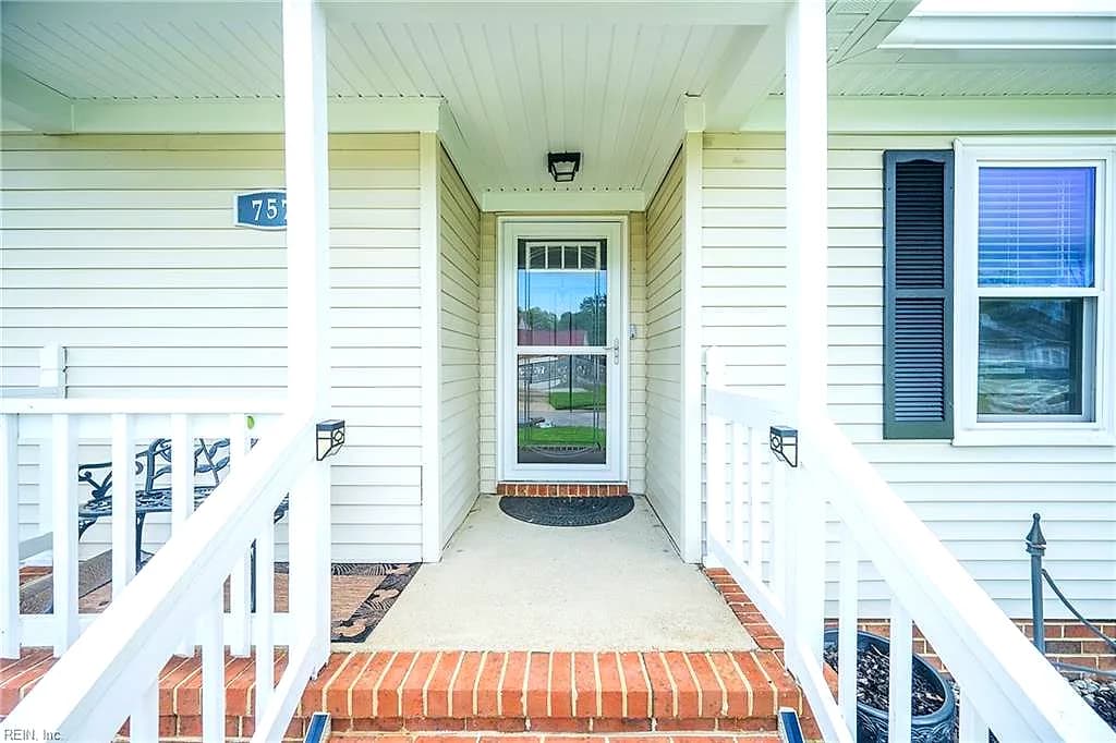 757 Willow Bend DR, CHESAPEAKE VA 23323 - Photo 4