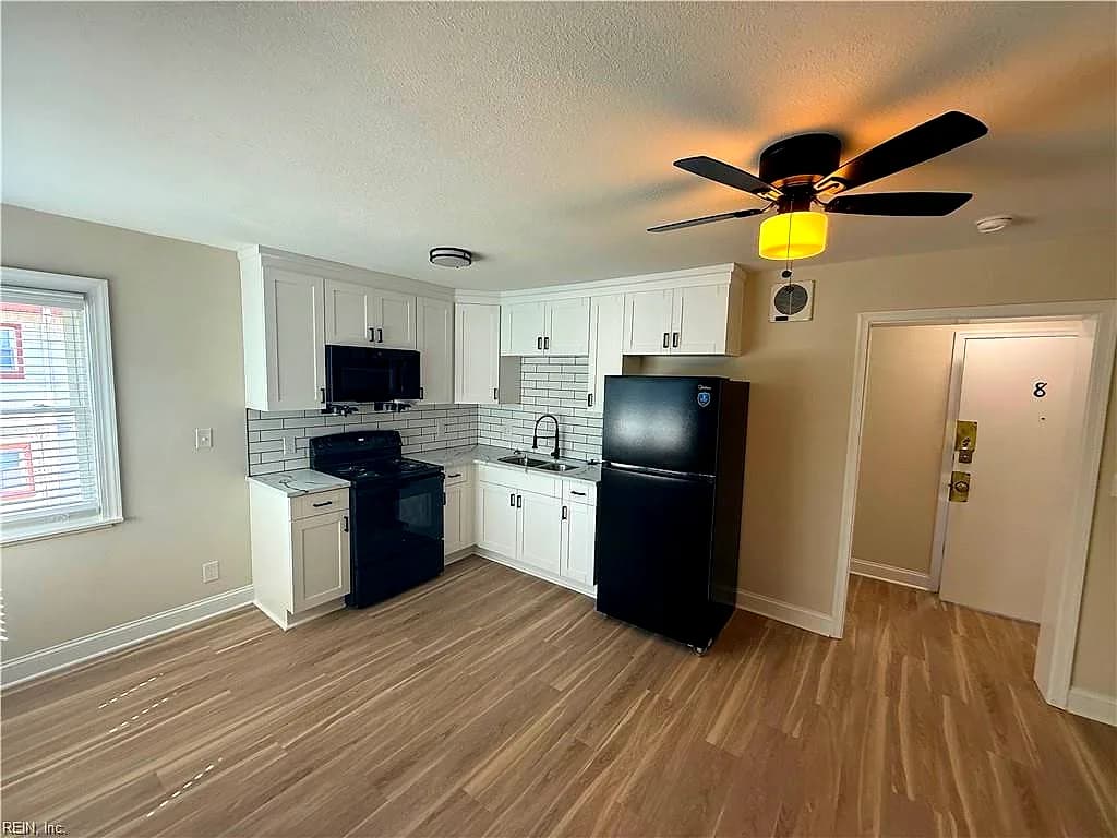 201 E Ocean View AVE #8, NORFOLK VA 23503 - Photo 4