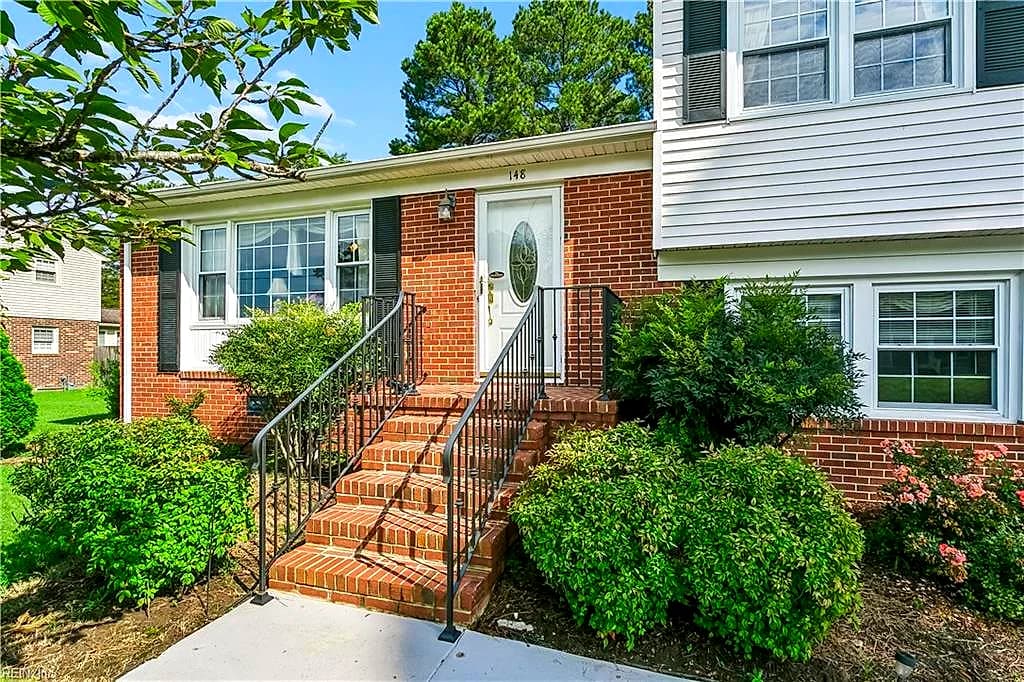 148 Lawson DR, YORKTOWN VA 23693 - Photo 4