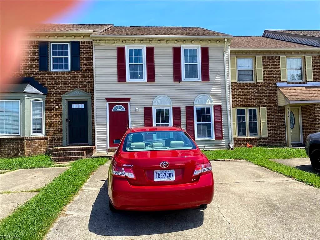 268 Windbrooke LN, VIRGINIA BEACH VA 23463 - Main photo