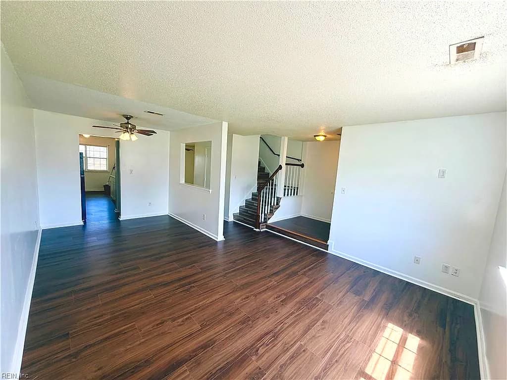 3404 Clover Meadows DR, CHESAPEAKE VA 23321 thumb 10