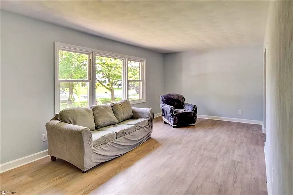645 Declaration RD, VIRGINIA BEACH VA 23462 - Photo 5