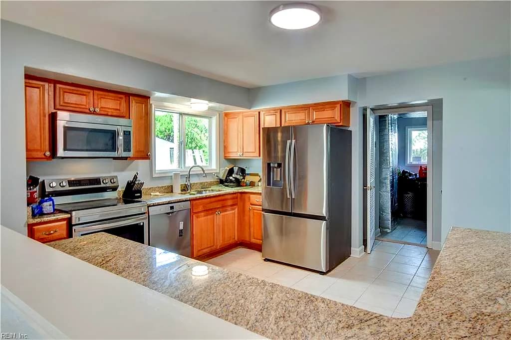 645 Declaration RD, VIRGINIA BEACH VA 23462 thumb 9