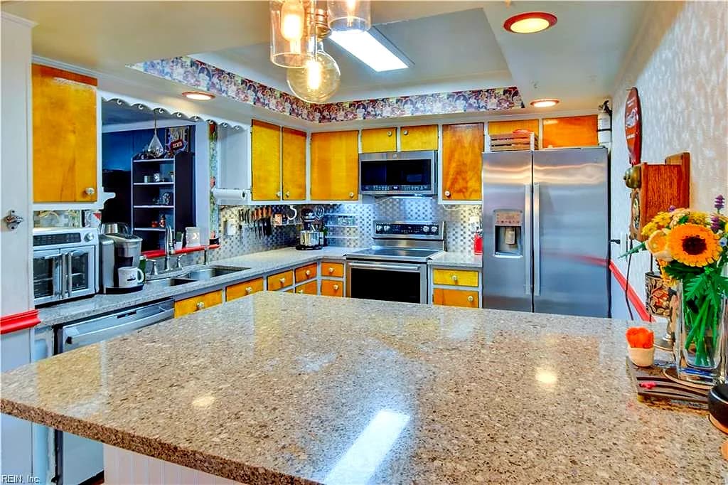 340 Gracie RD, CHESAPEAKE VA 23325 thumb 11