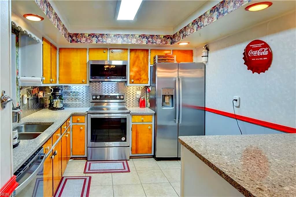 340 Gracie RD, CHESAPEAKE VA 23325 thumb 12