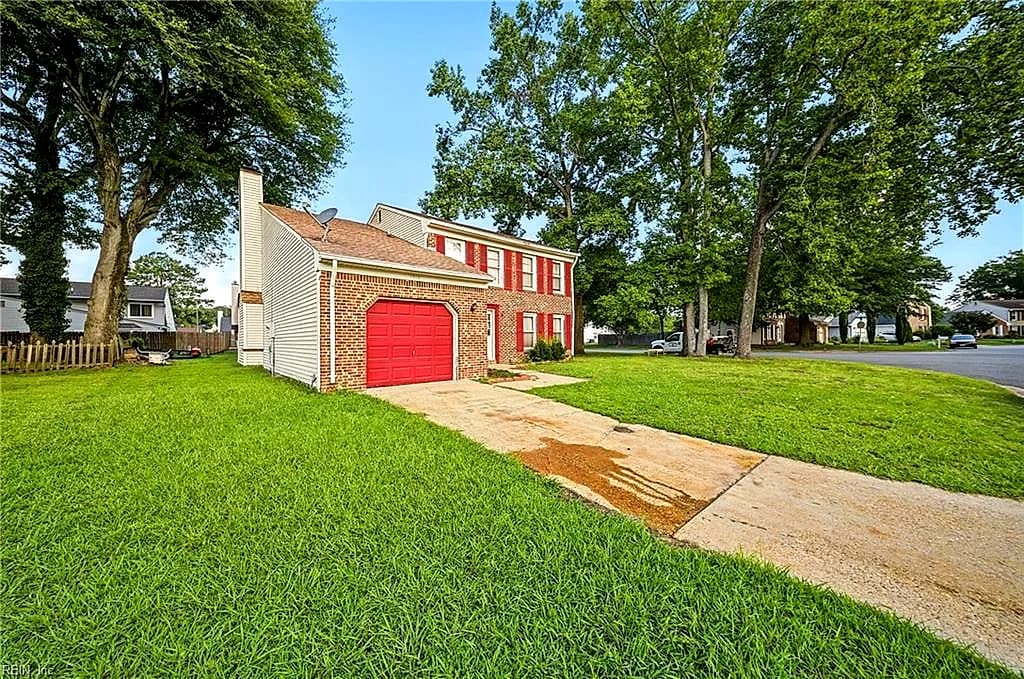 1912 Dawnee Brook TRL, CHESAPEAKE VA 23320 - Photo 3