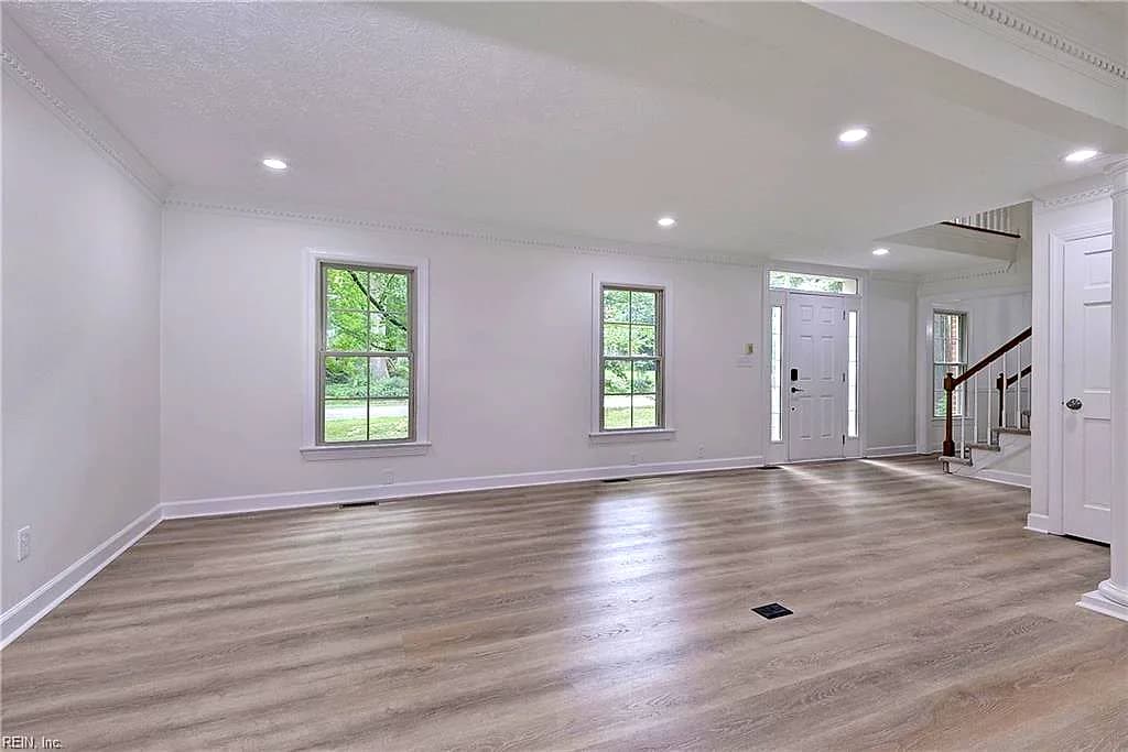 103 Osprey PT, YORKTOWN VA 23692 thumb 9