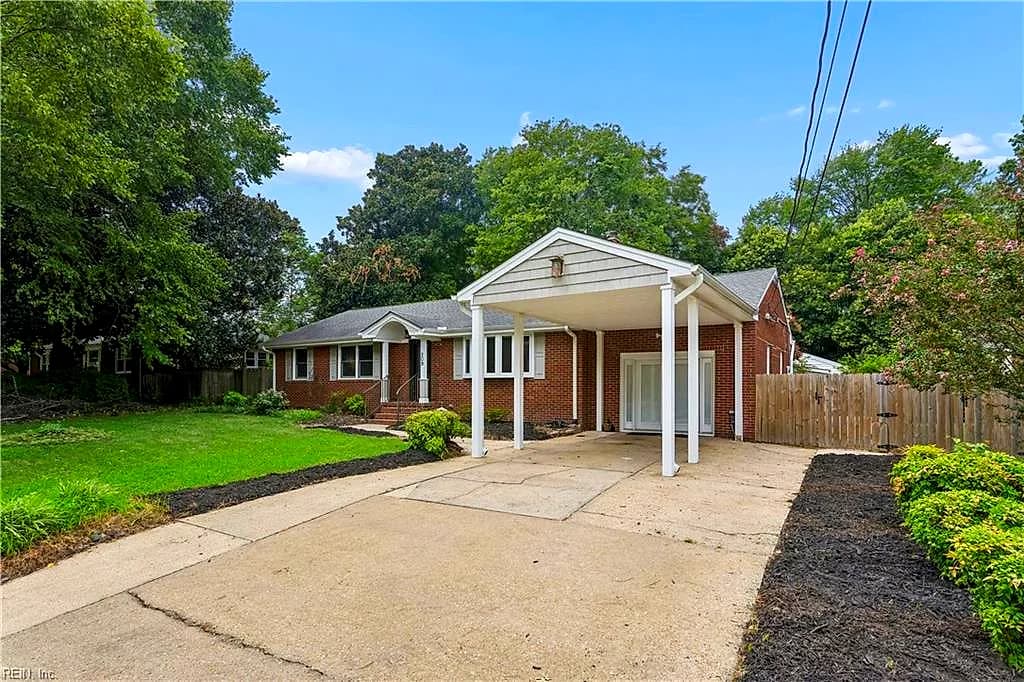 209 E mcginnis CIR, NORFOLK VA 23502 - Photo 4