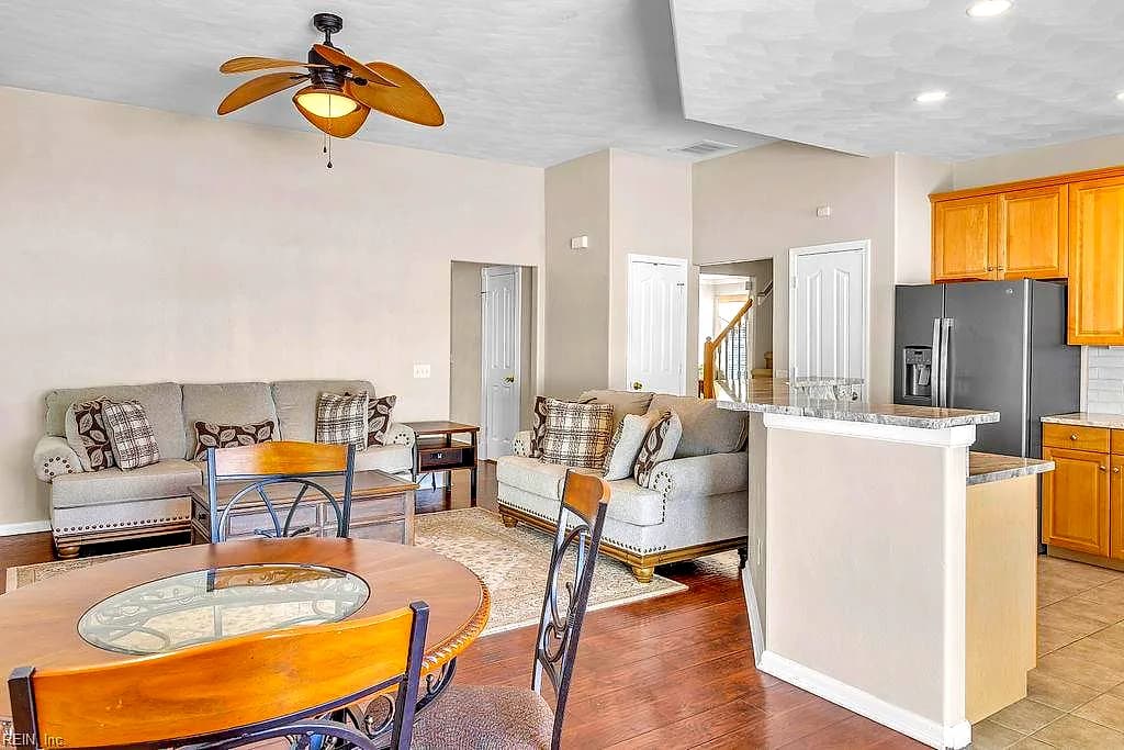 808 Monroe CT, CHESAPEAKE VA 23320 thumb 11