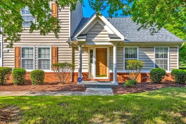 808 Monroe CT, CHESAPEAKE VA 23320 thumb 3