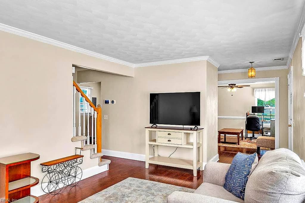 808 Monroe CT, CHESAPEAKE VA 23320 thumb 7