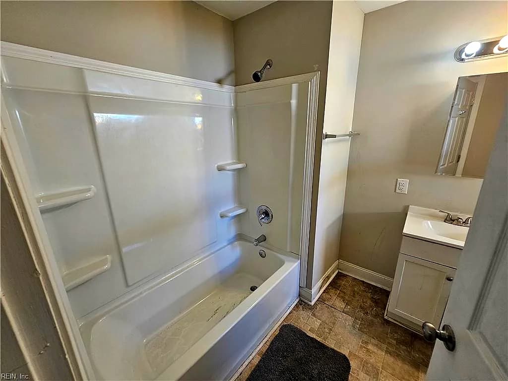 8 Fairview CIR S, PORTSMOUTH VA 23702 thumb 7