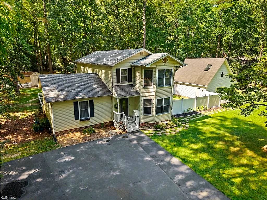 9614 Spring Branch DR, NORTH VA 23128 - Photo 4