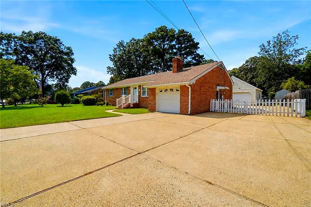 4208 Nina DR, CHESAPEAKE VA 23321 - Photo 3