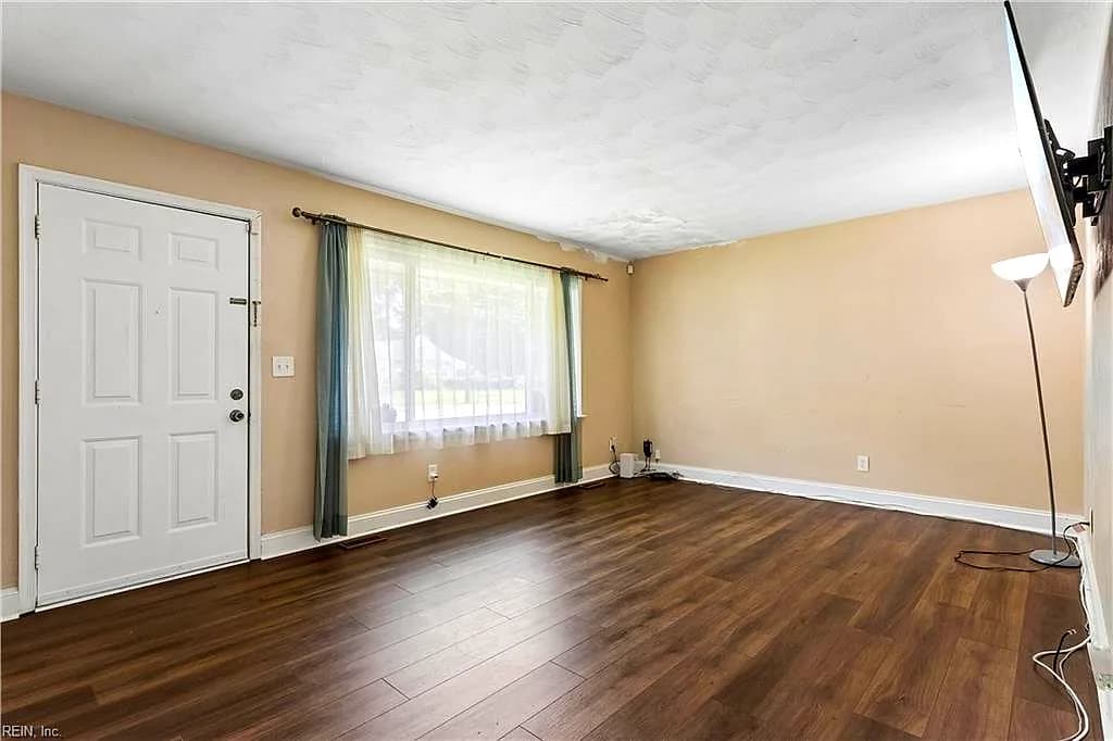 3501 Shell RD, HAMPTON VA 23661 thumb 11