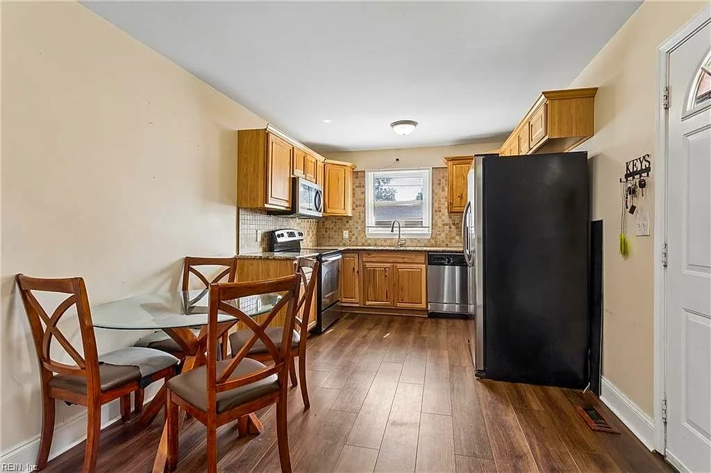 3501 Shell RD, HAMPTON VA 23661 thumb 12