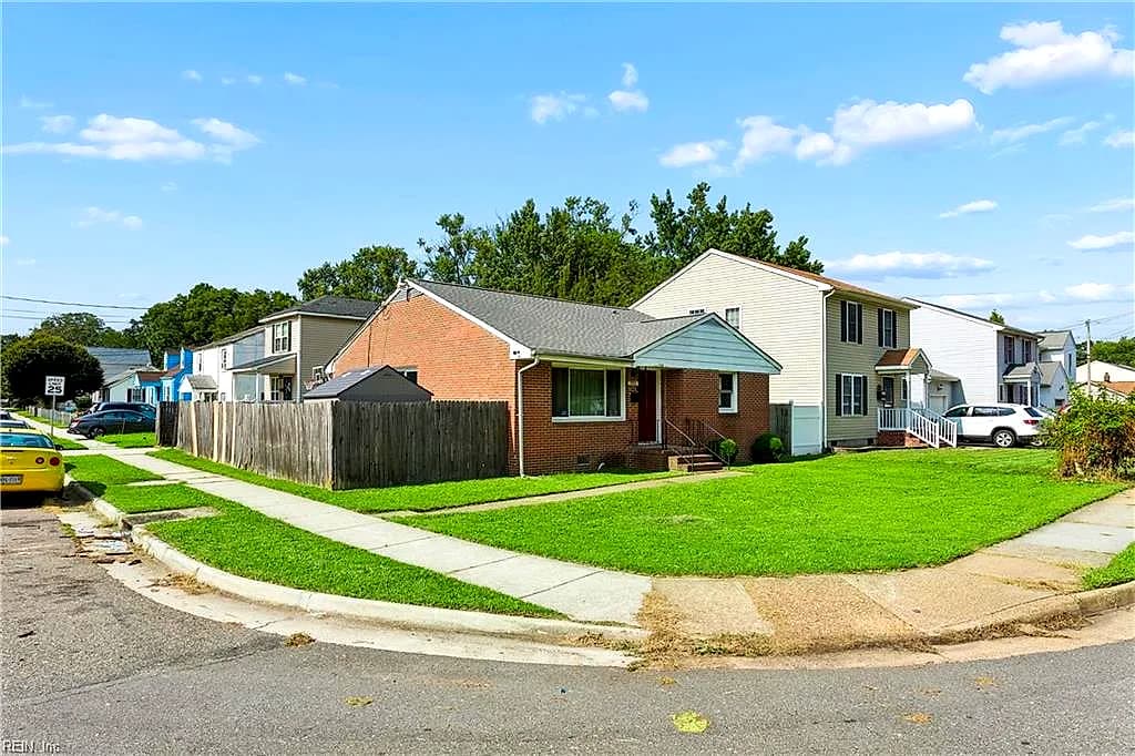 3501 Shell RD, HAMPTON VA 23661 - Photo 4
