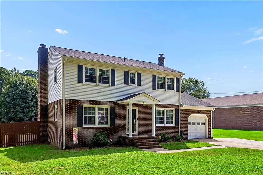 8 Hunts Neck RD, POQUOSON VA 23662 - Photo 4