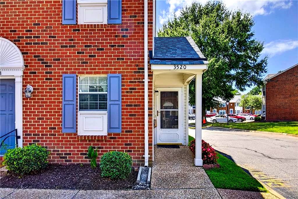 3520 Sugar Run RN, CHESAPEAKE VA 23321 - Main photo
