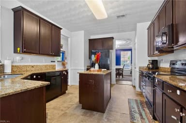 67 Manilla LN, HAMPTON VA 23669 thumb 10