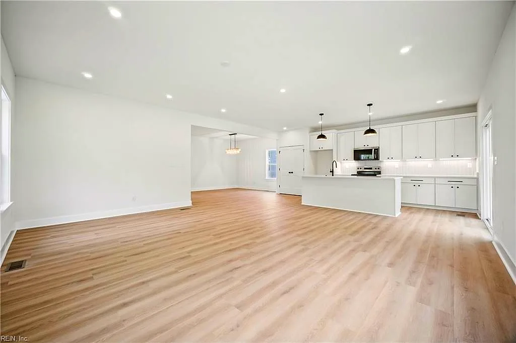 229 La Salle AVE, HAMPTON VA 23661 thumb 8