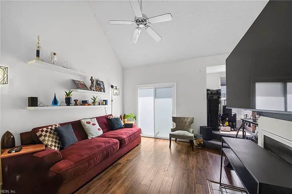 869 Little Bay AVE #2, NORFOLK VA 23503 thumb 6