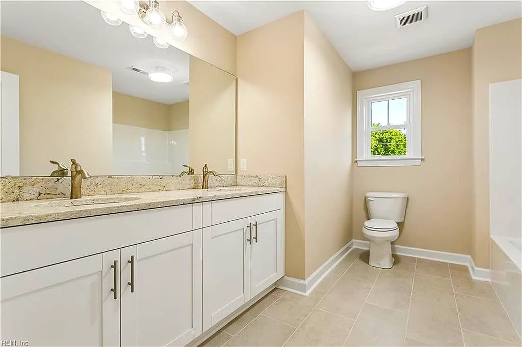 205 Basta DR, YORKTOWN VA 23692 thumb 6