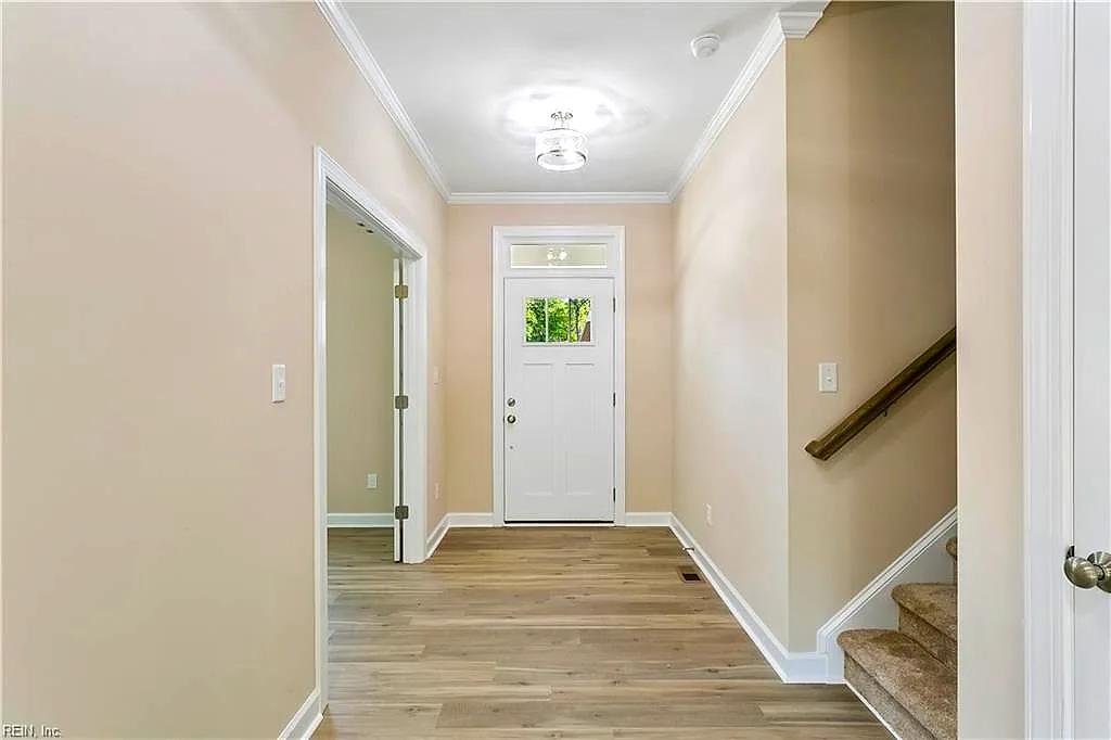 205 Basta DR, YORKTOWN VA 23692 thumb 9