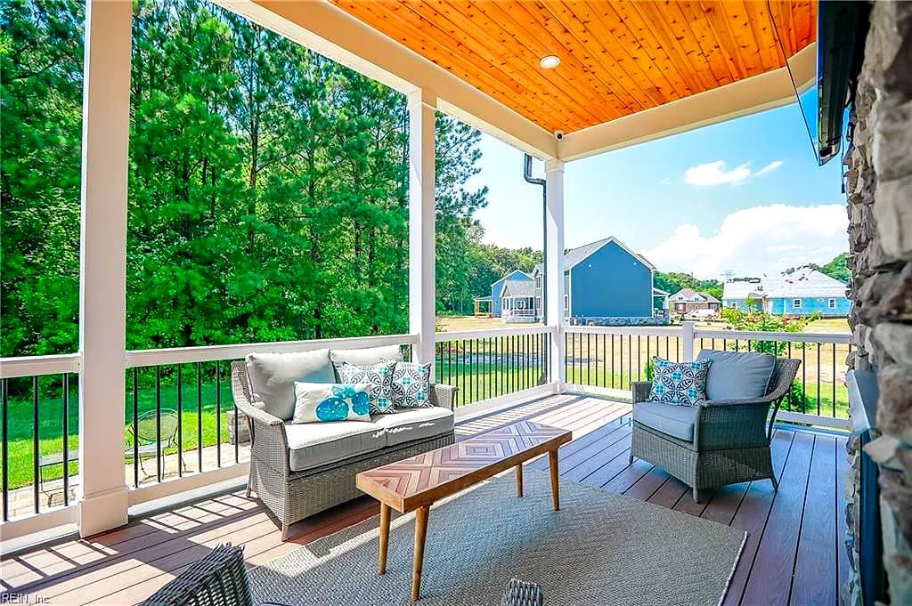 132 Breezy Point DR, YORKTOWN VA 23692 thumb 6