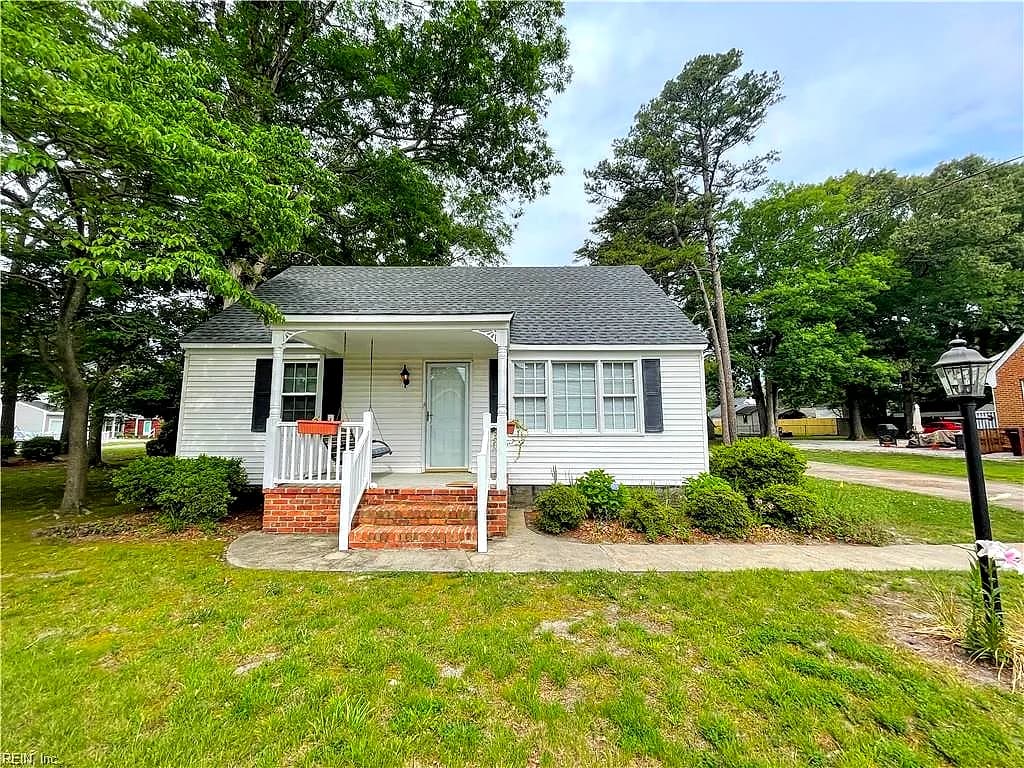 1619 Laurel AVE, CHESAPEAKE VA 23325 - Main photo