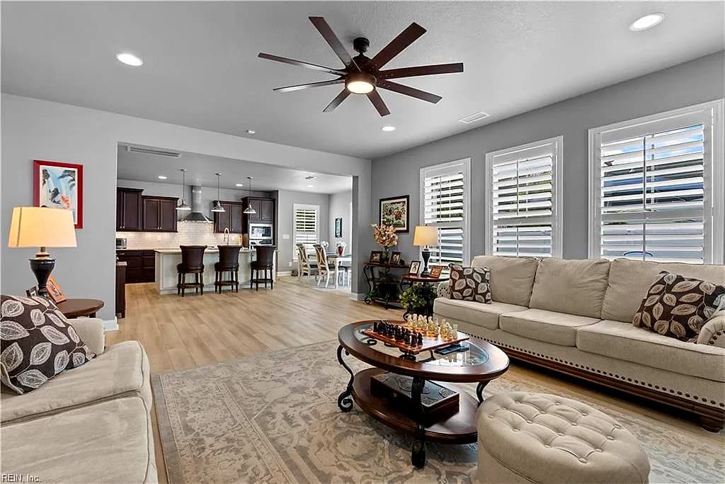 409 Cairns RD, CHESAPEAKE VA 23322 thumb 10