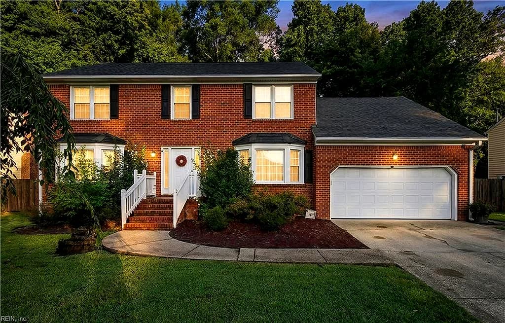 1152 Crystalwood CIR, CHESAPEAKE VA 23320 - Main photo