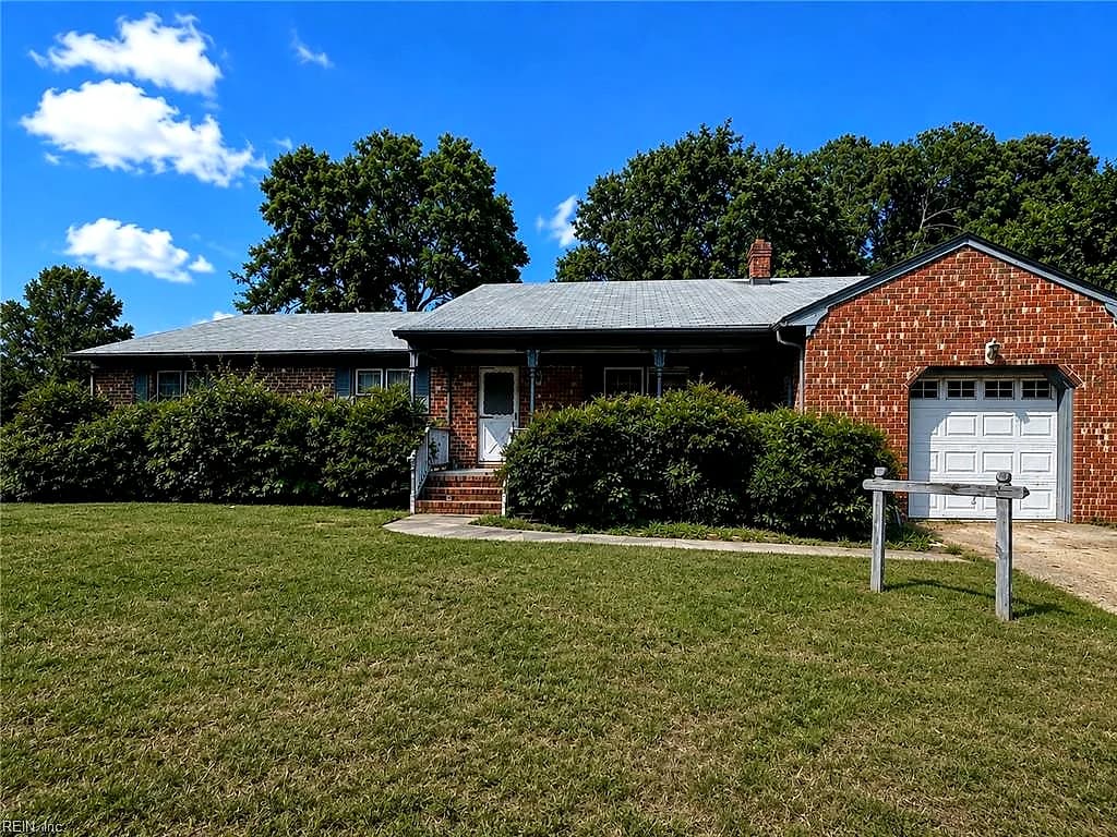3 Mary CIR, POQUOSON VA 23662 - Photo 2