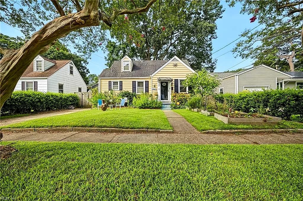 1317 Maplewood AVE, NORFOLK VA 23503 - Photo 5