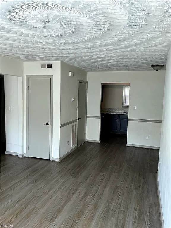 2905 Llewellyn AVE #2, NORFOLK VA 23504 - Photo 3