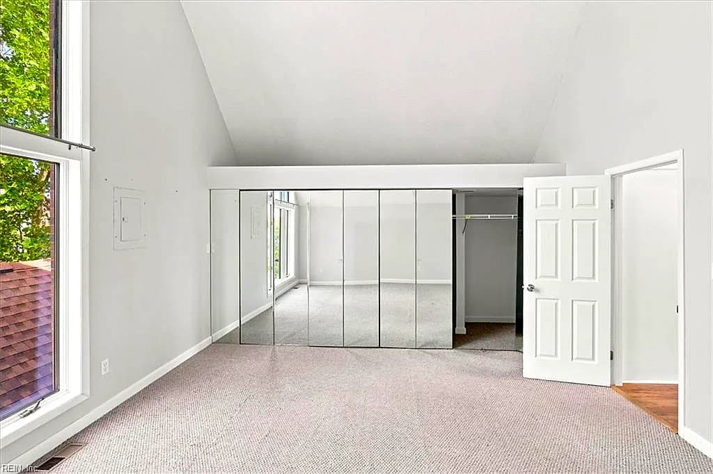 696 Mowbray ARCH #650, NORFOLK VA 23507 thumb 12