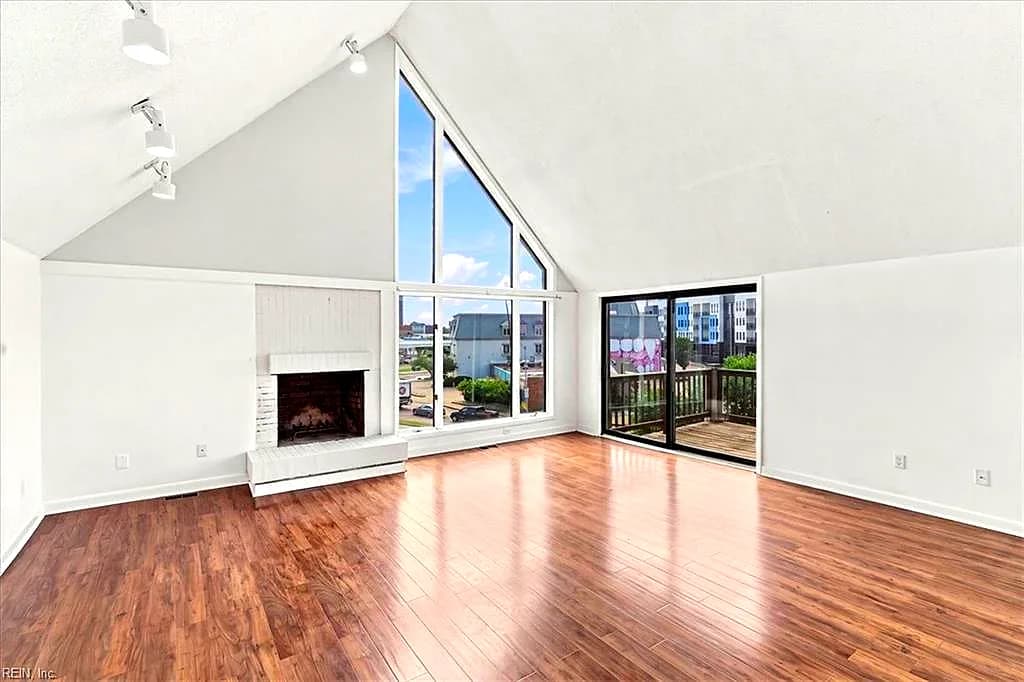 696 Mowbray ARCH #650, NORFOLK VA 23507 - Photo 3