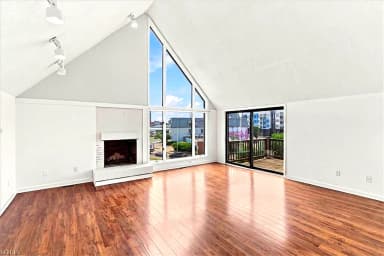 696 Mowbray ARCH #650, NORFOLK VA 23507 thumb 3