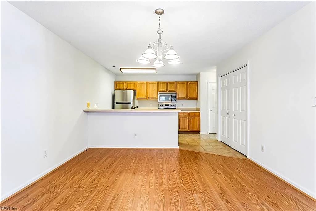 823 Miller Creek LN, NEWPORT NEWS VA 23602 thumb 11