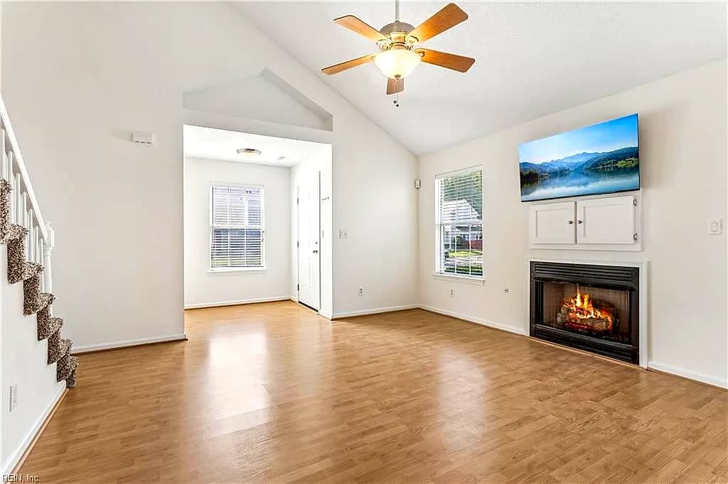 823 Miller Creek LN, NEWPORT NEWS VA 23602 thumb 8