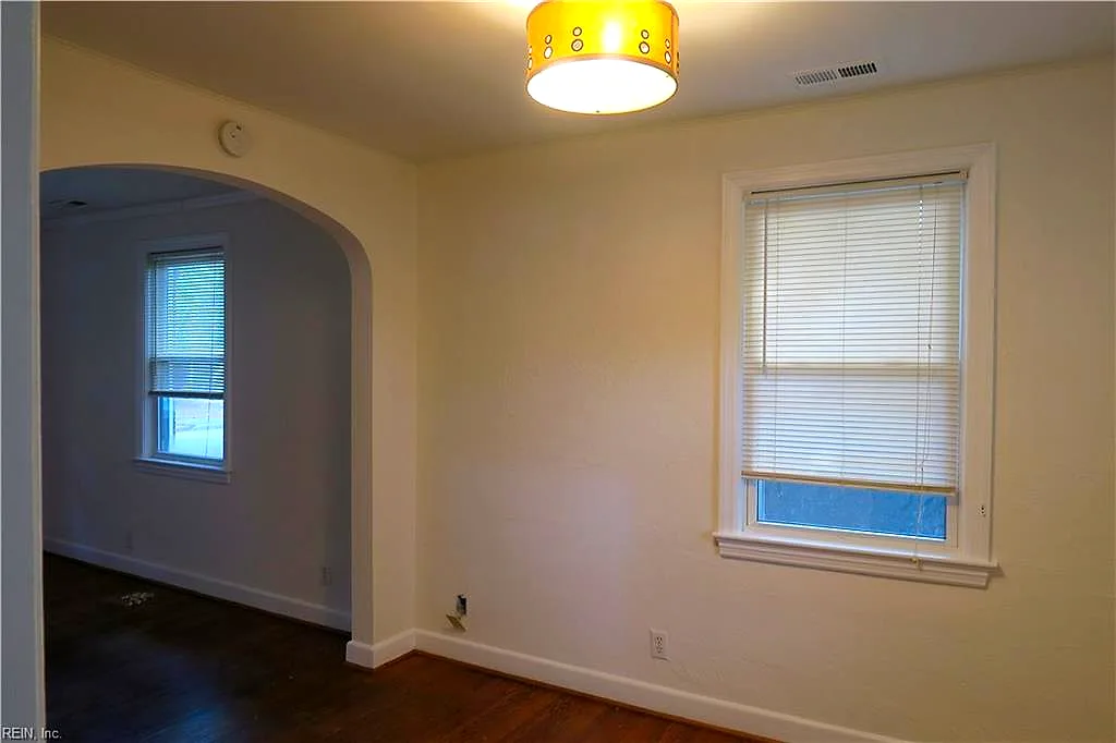 4917 Shafer ST, NORFOLK VA 23513 - Photo 4